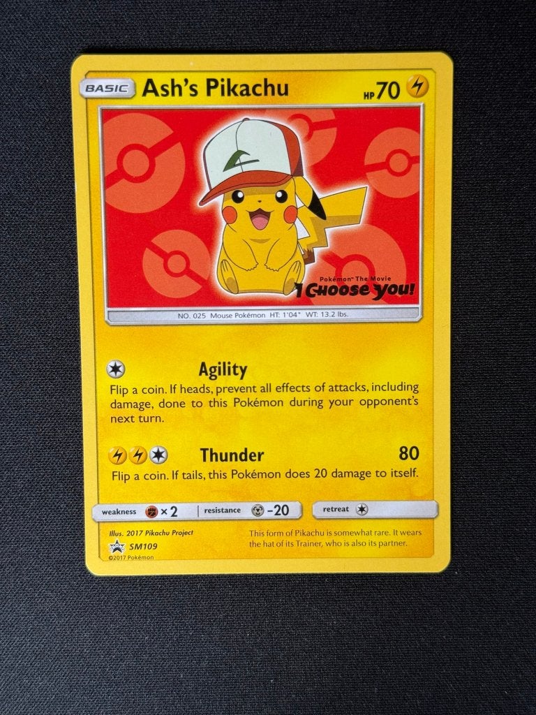 Ash's Pikachu SM109 - Promo - #2, Ophalen of Verzenden, Zo goed als nieuw, Losse kaart