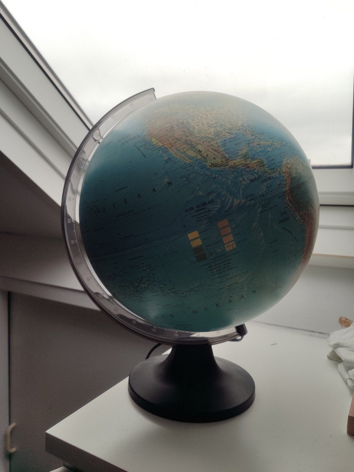 wereldbol lamp, Huis en Inrichting, Ophalen, Draaibaar, Gebruikt