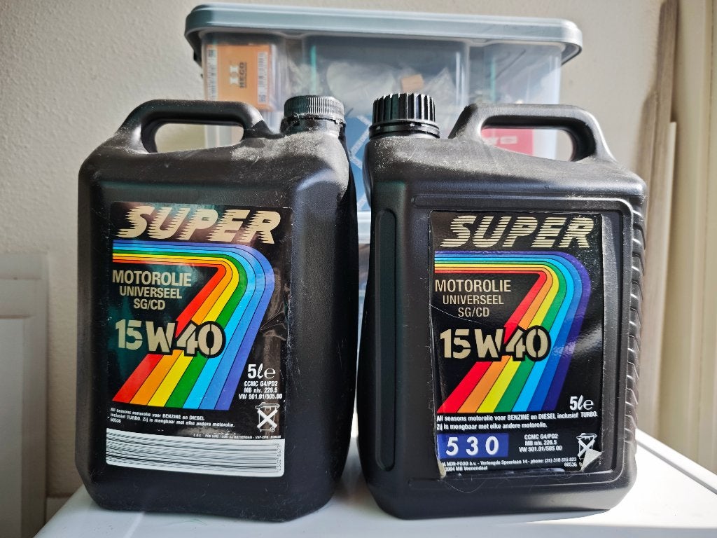 Motorolie 15W40, 2 Jerrycans, Ophalen