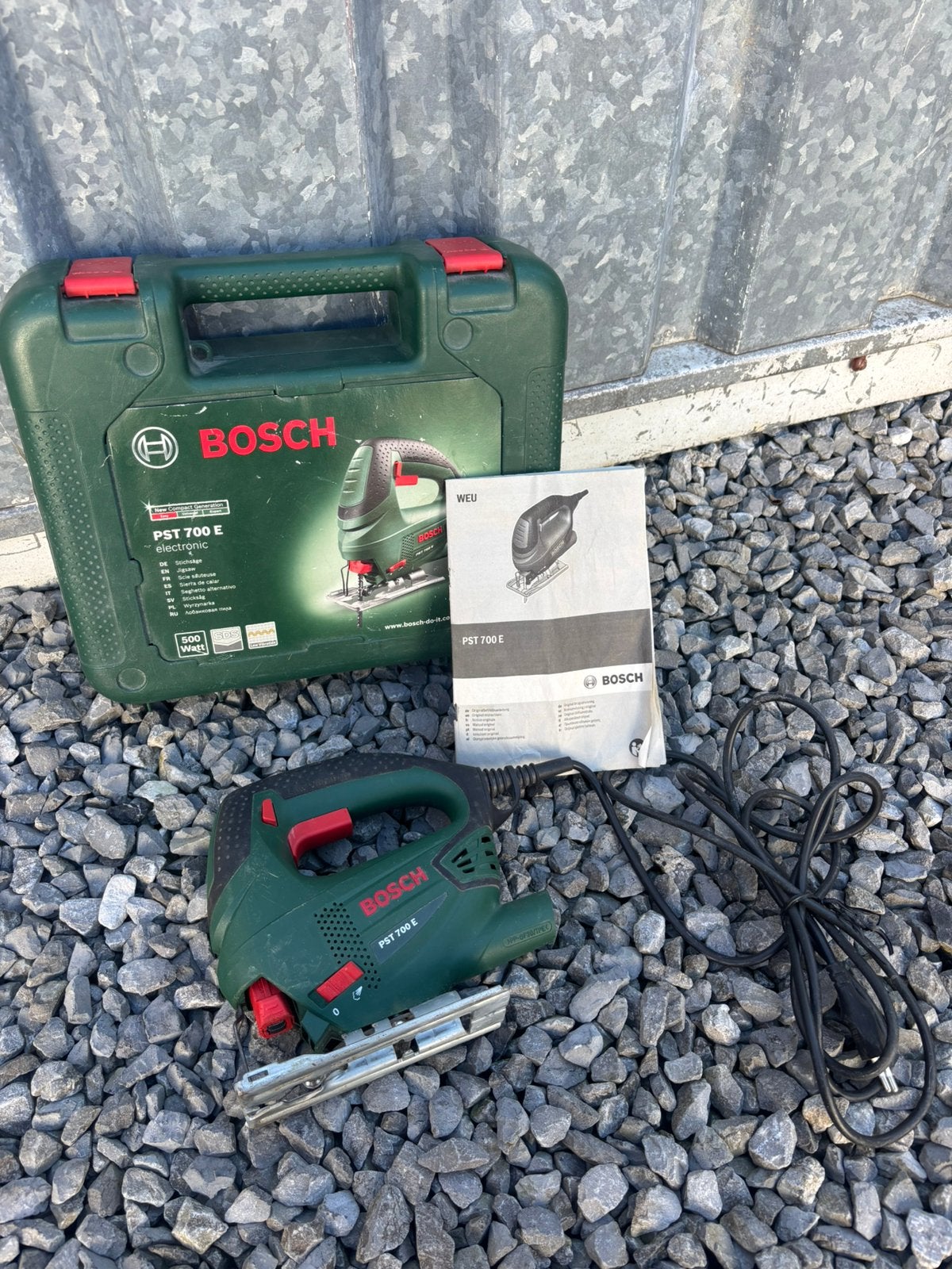 Bosch decoupeerzaag PST 700 E met koffer en handleiding, Ophalen