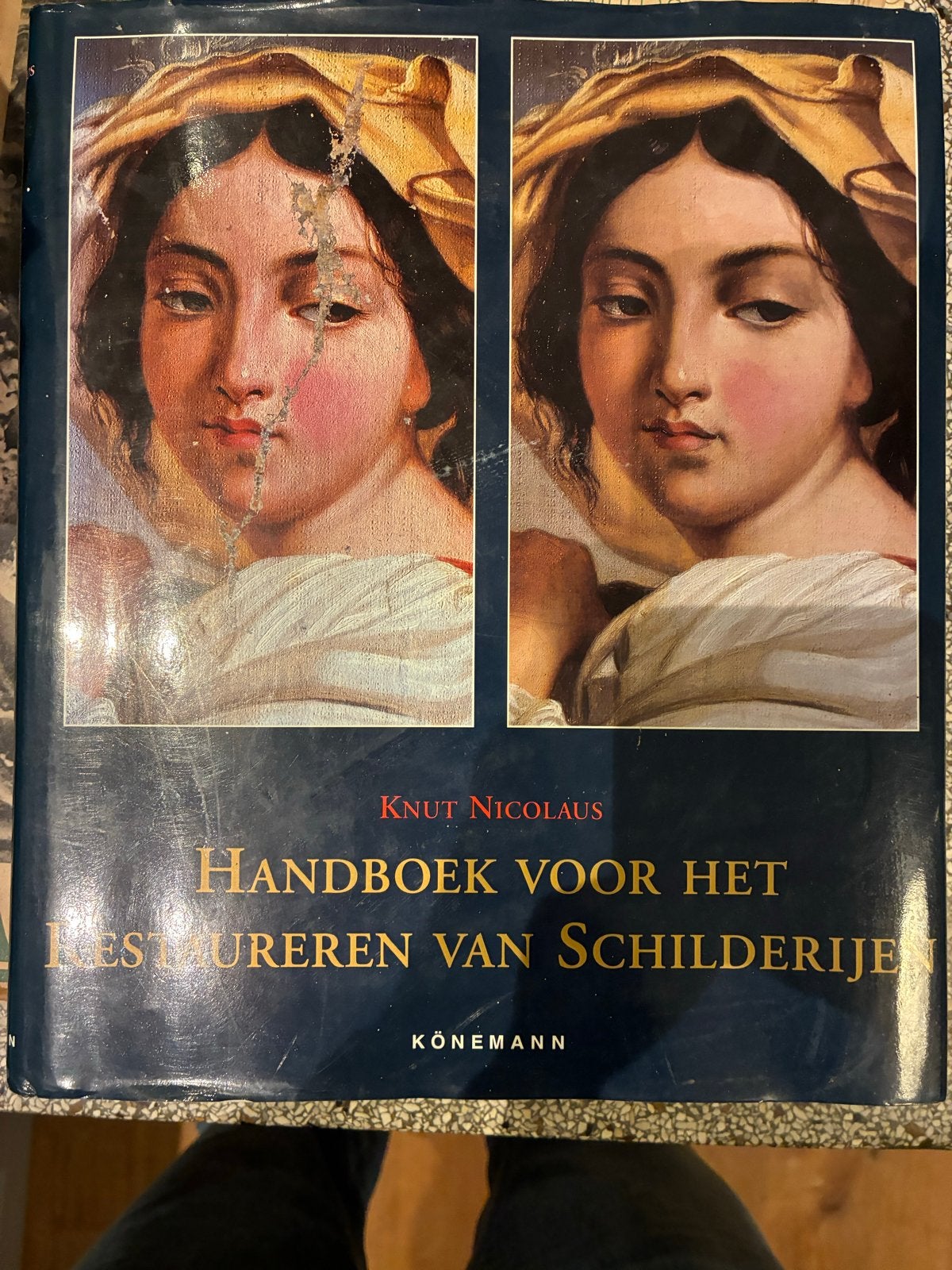 Handboek voor het Restaureren van Schilderijen - Knut Nicola, Boeken, Ophalen of Verzenden, Gelezen, Overige onderwerpen