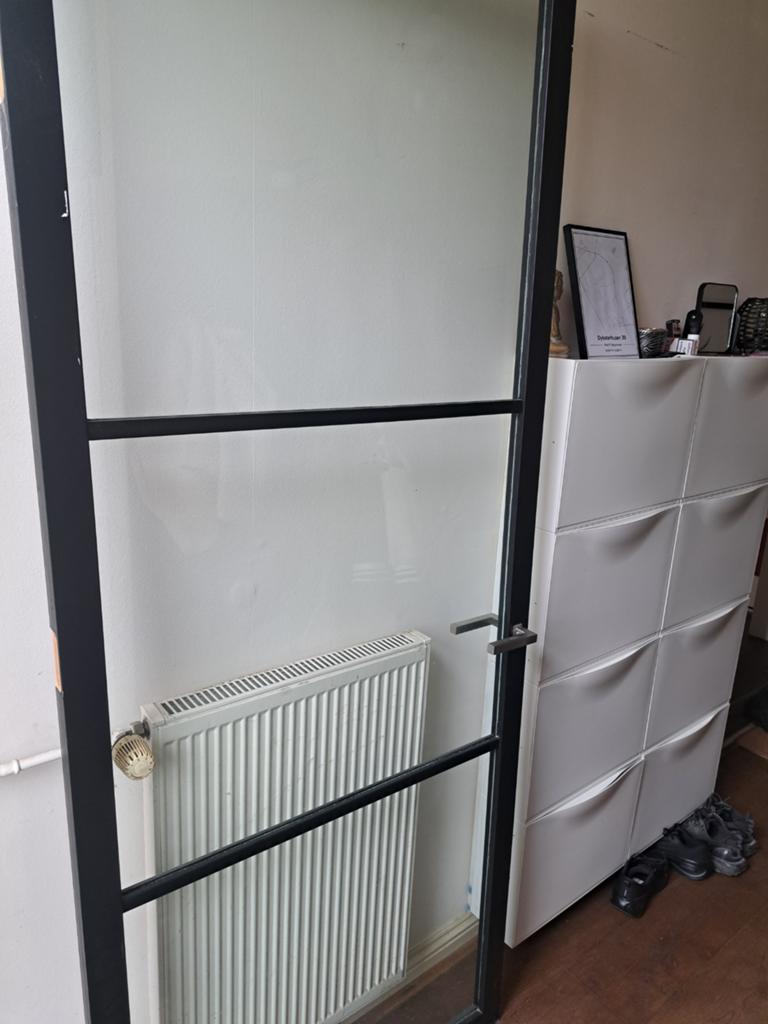 Moderne stompe binnendeur met glas, Ophalen, 80 tot 100 cm, Binnendeur, Zo goed als nieuw