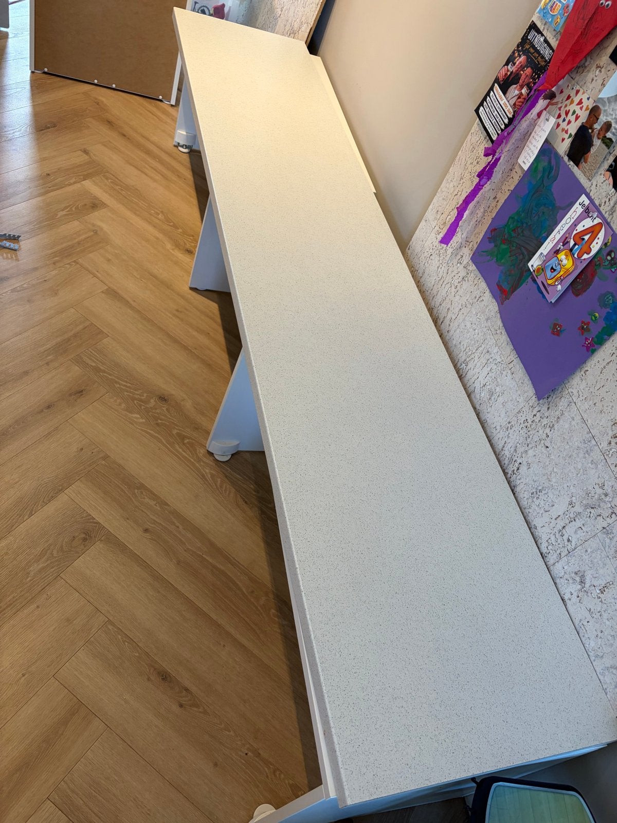 IKEA SAJAN werkblad - Wit/Grijs gespikkeld blad, Ophalen, Zo goed als nieuw