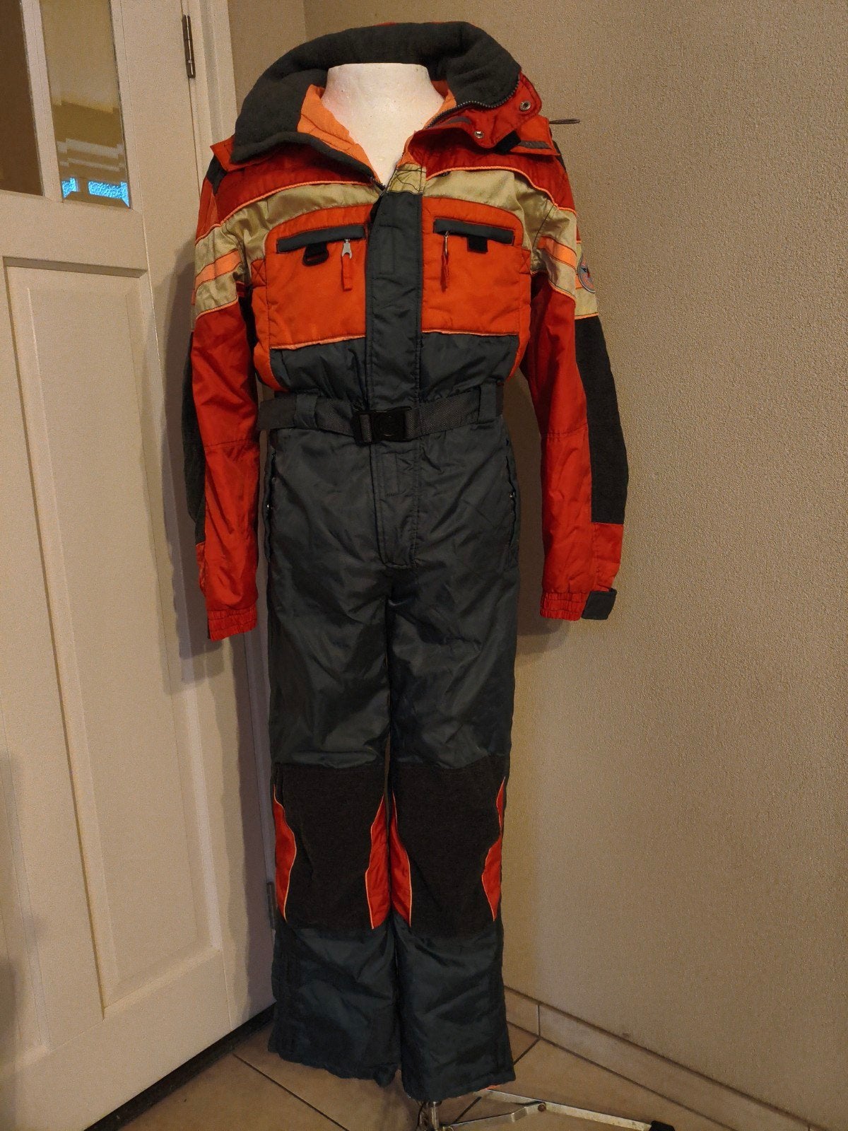 skipak Diadora maat M, Ophalen of Verzenden, Zo goed als nieuw, Maat 52/54 (L), Pak