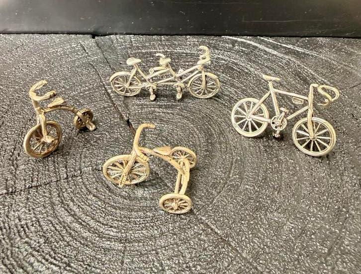 Set van 4 Zilveren Fiets Miniatuur Decoraties, Verzenden, Zilver