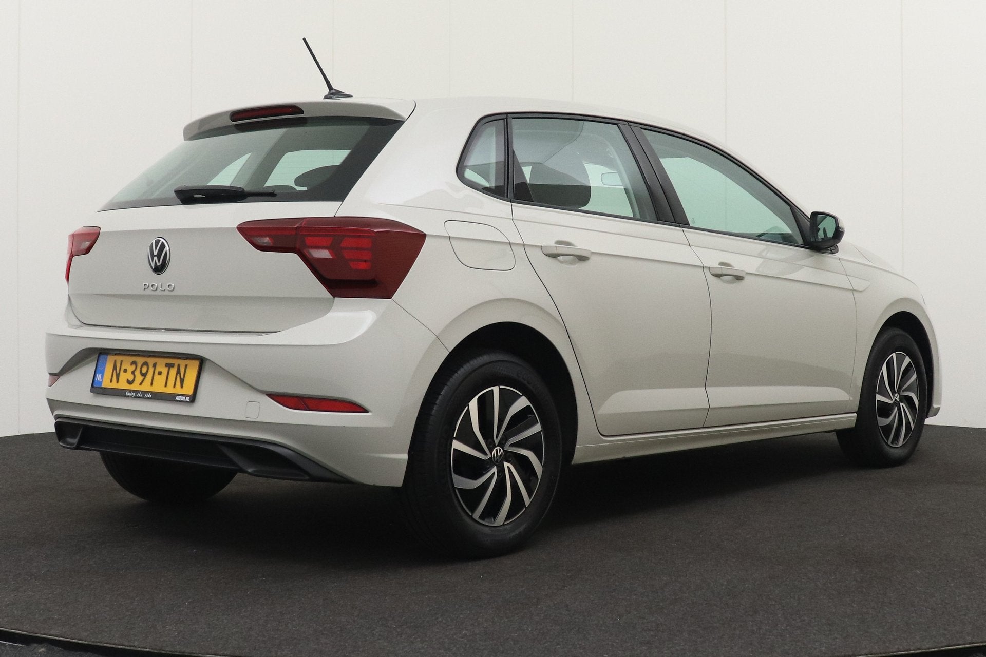 Volkswagen Polo 1.0 96 PK TSI Business NW-Model Camera Carpl, Voorwielaandrijving, Stof, Gebruikt, 580 kg
