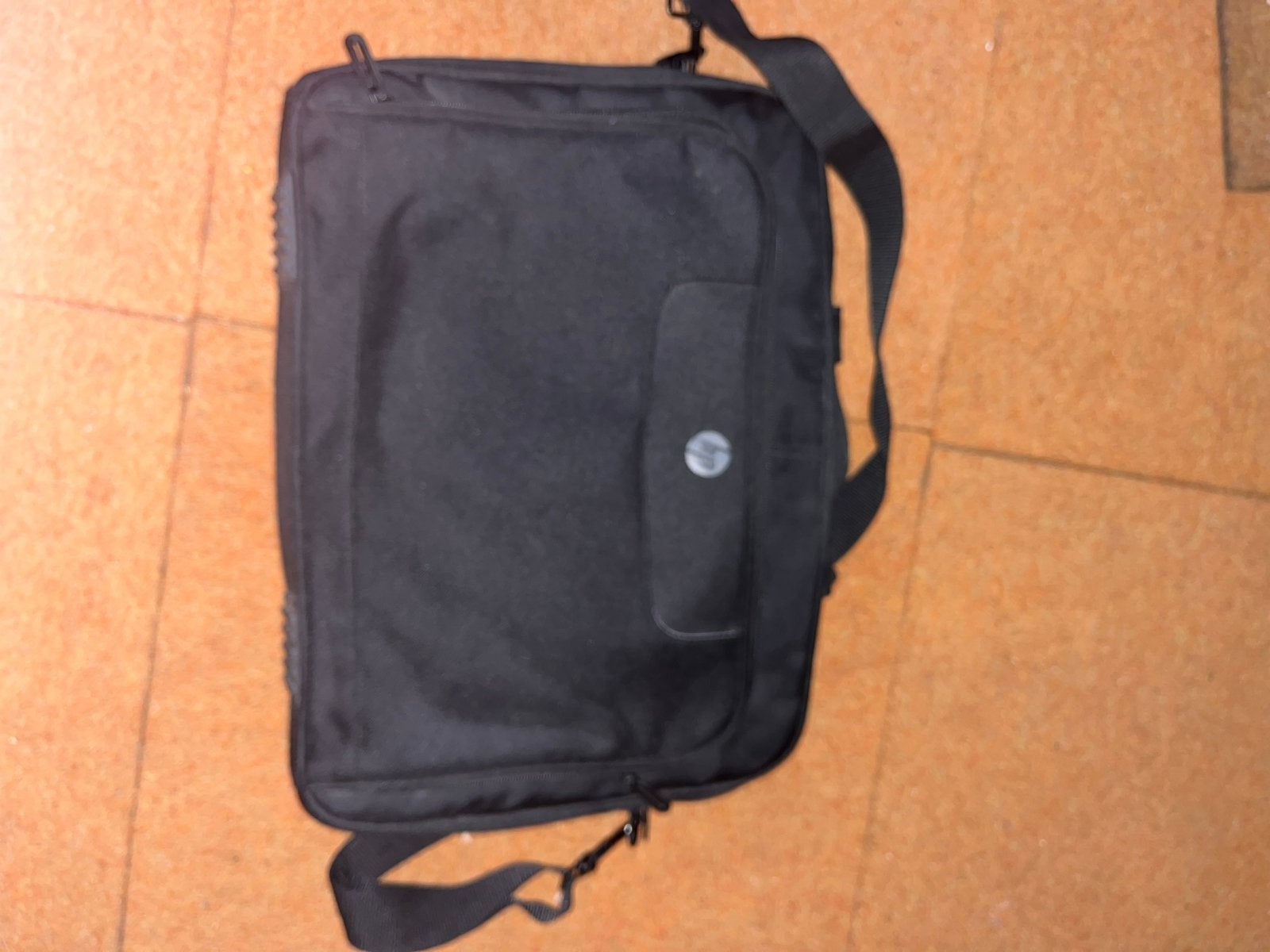 HP Laptoptas Zwart - Perfect voor 15 inch laptops, Gebruikt, Gevoerd laptopvak, 15 inch, HP