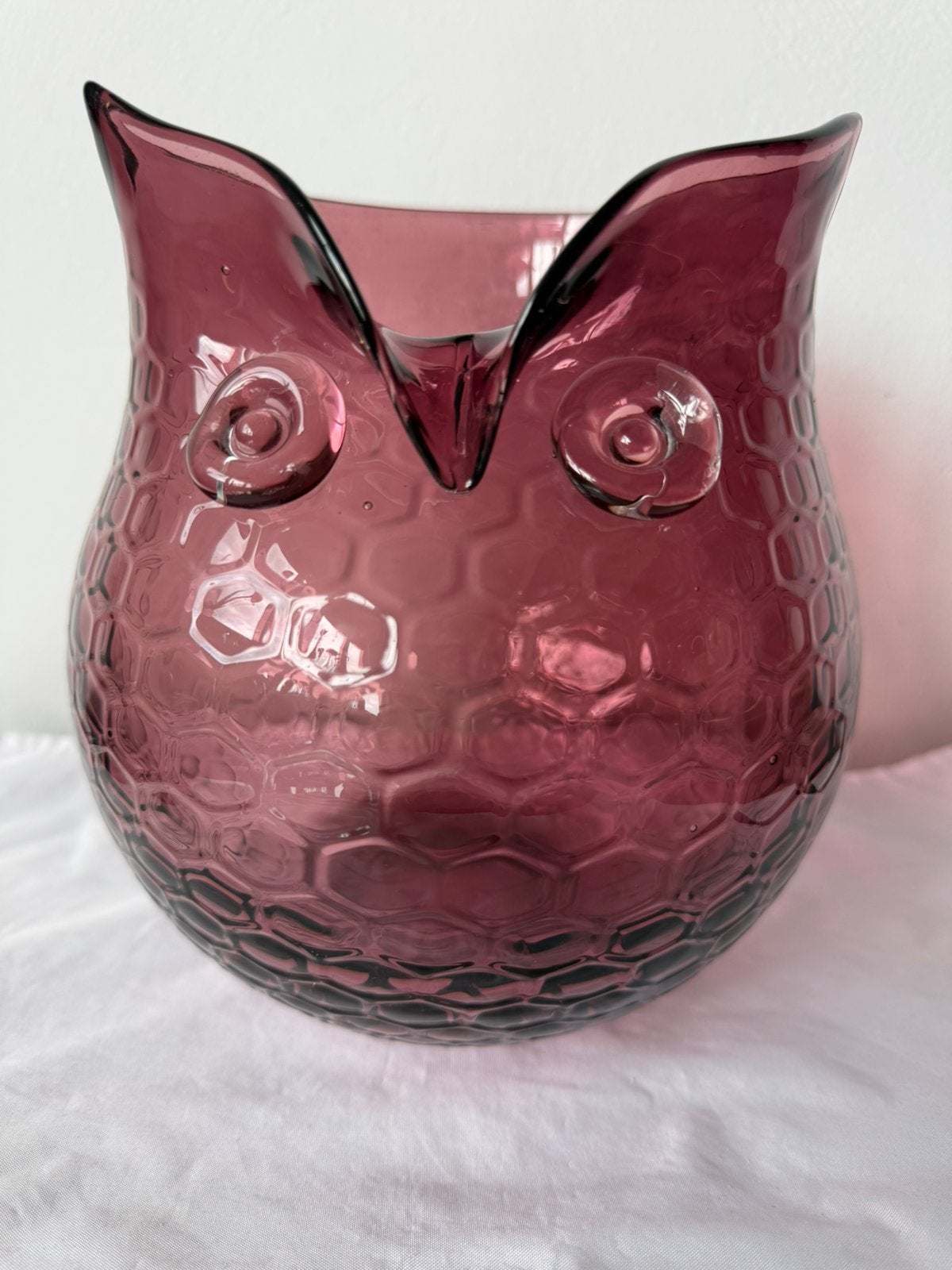 Grote vaas glas Uil paars Amethist kleur, Ophalen of Verzenden, Zo goed als nieuw, Paars, Glas