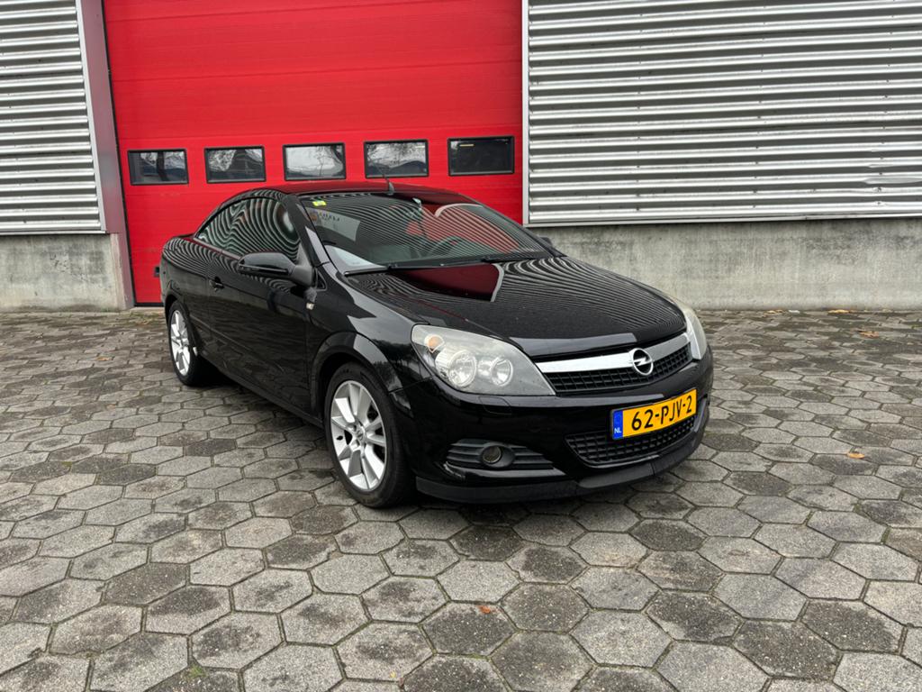 Opel Astra 1.6 16V Twintop 2007 Zwart, Auto's, Voorwielaandrijving, 745 kg, 4 cilinders, Cabriolet