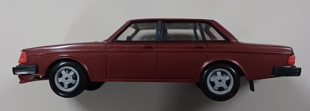 Uniek, uit verzameling Volvo 240 Turbo,Stahlberg d rood met., Ophalen of Verzenden, Nieuw, Auto, Overige merken