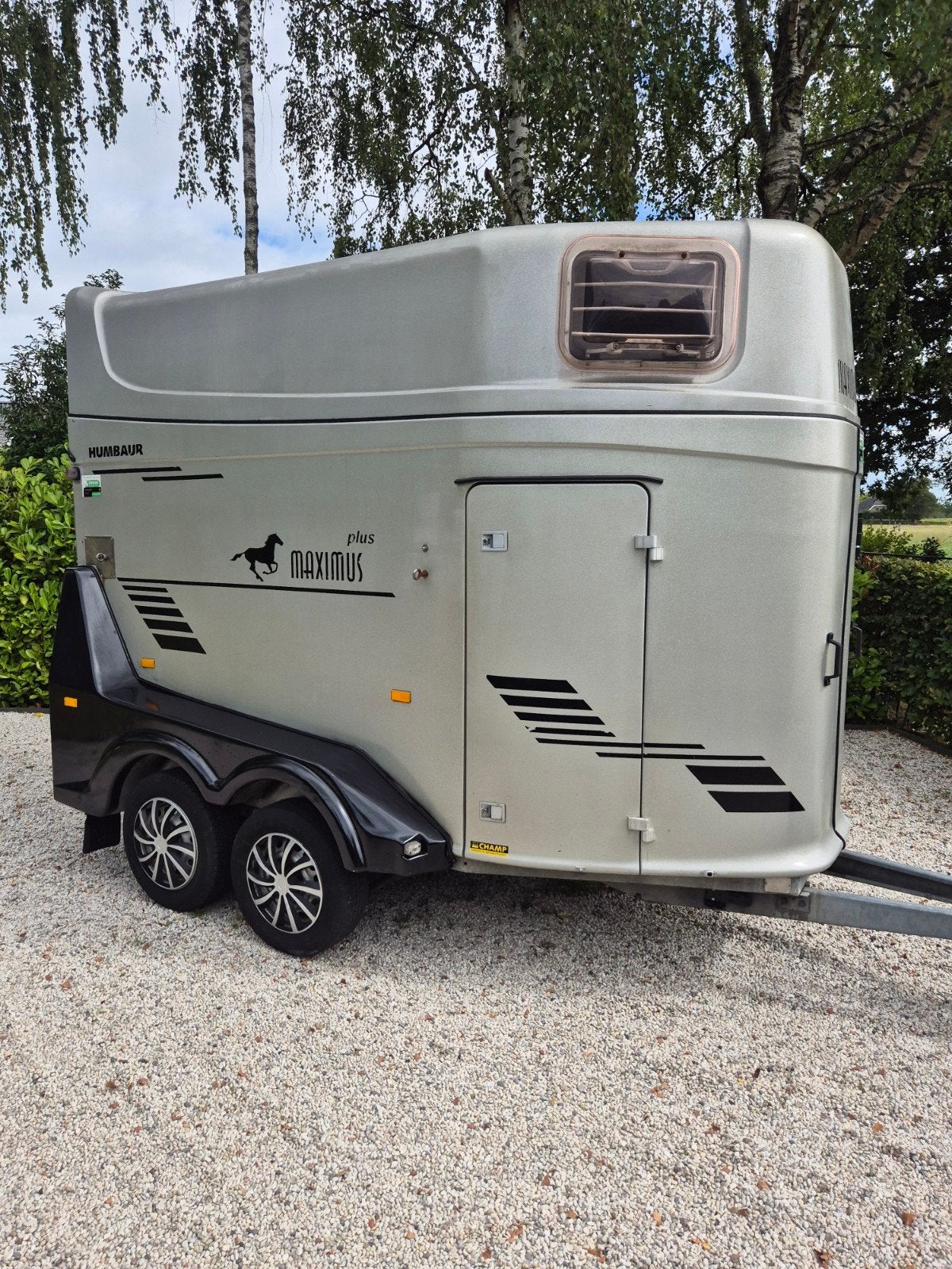 vol polyester Humbaur 2 paards trailer, Dieren en Toebehoren, Ophalen of Verzenden, Zo goed als nieuw, Polyester, 2-paards trailer