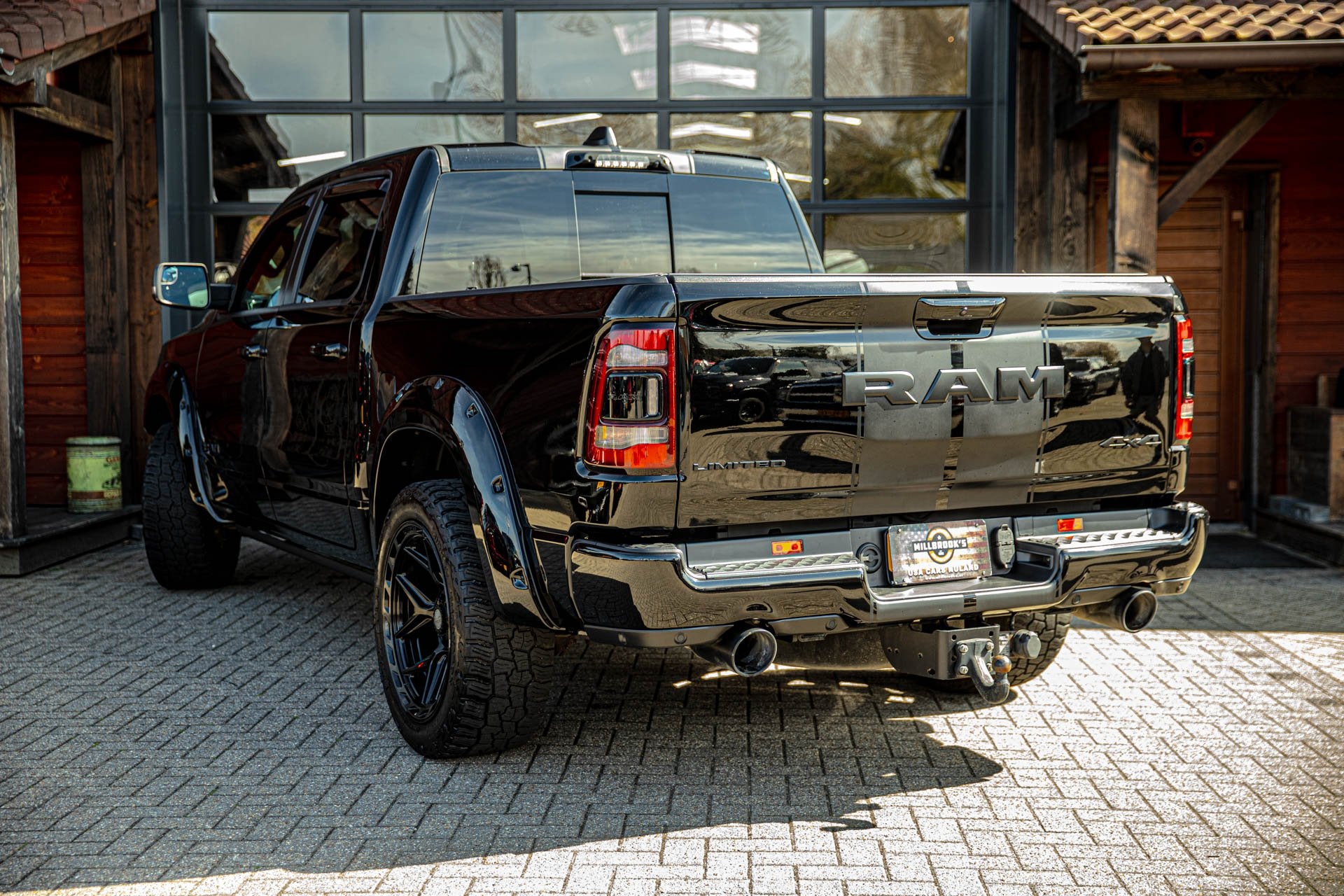 Dodge Ram 1500 5.7 V8 4x4 Crew Cab Limited | LPG | Lucht ver, Automaat, Gebruikt, 5654 cc, 402 pk
