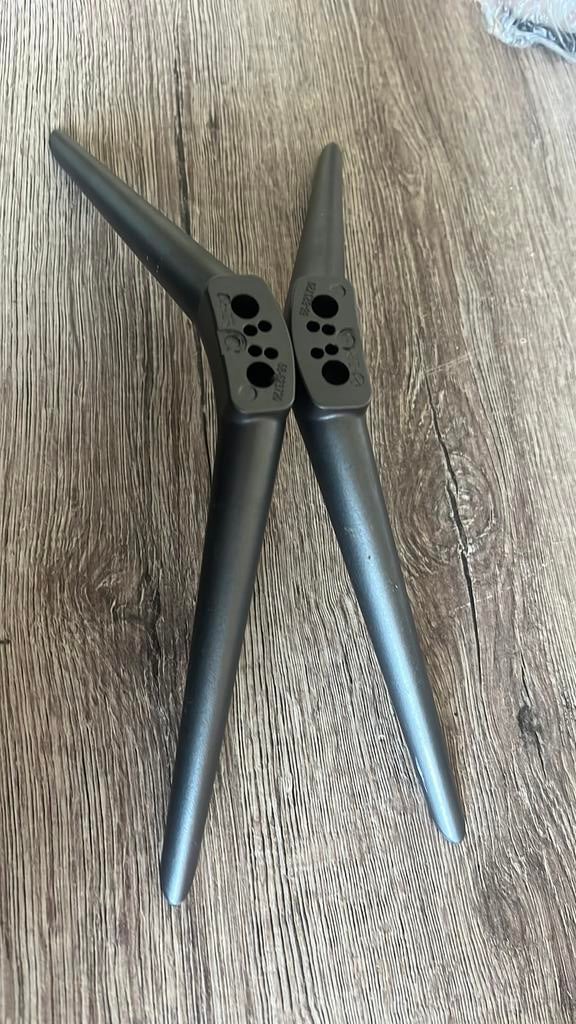 Voetjes TCL led tv (55EP644), Audio, Tv en Foto, Televisie-accessoires, Zo goed als nieuw, Ophalen of Verzenden