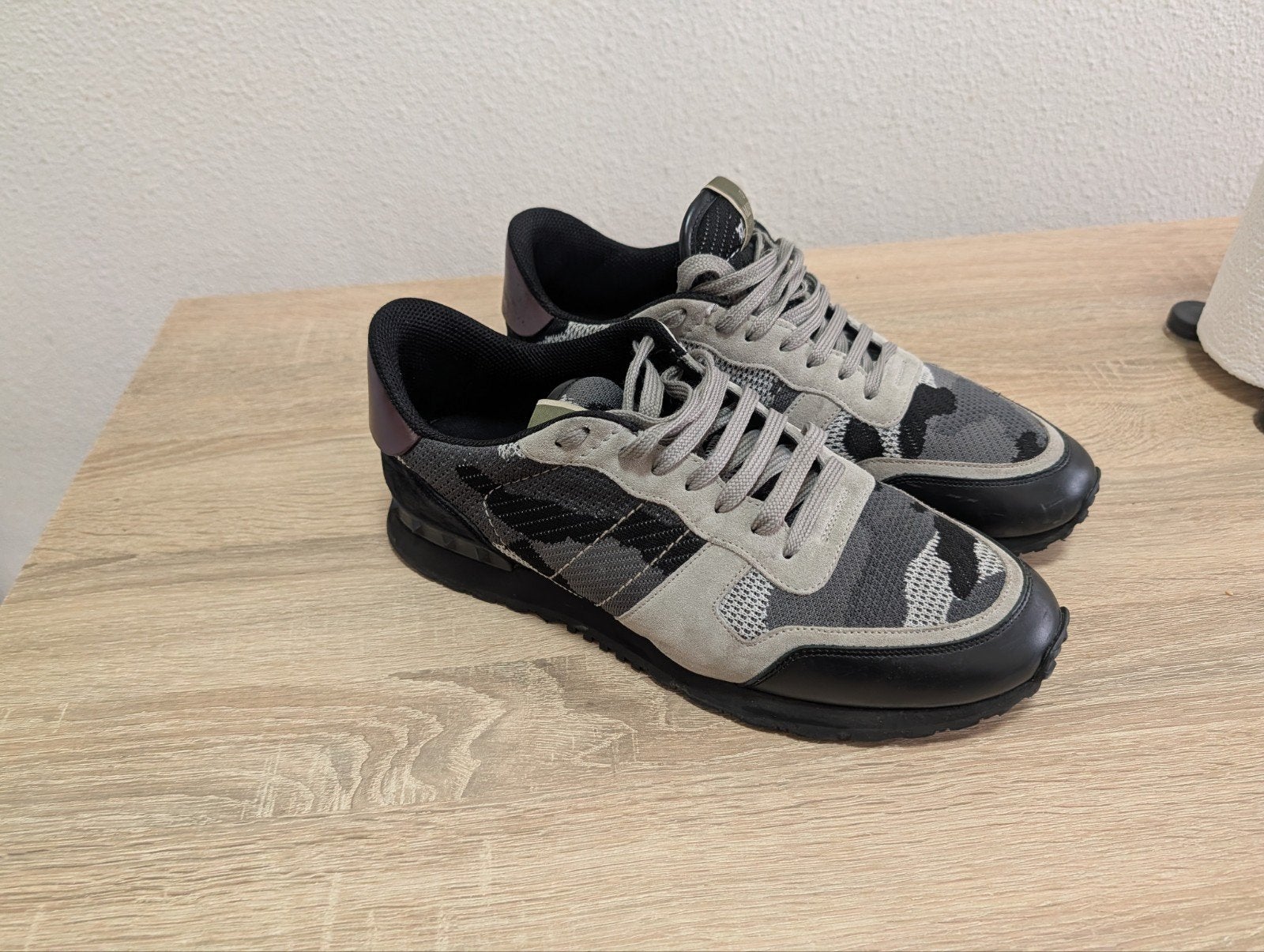 Valentino garavani camouflage maat 45 (origineel), Ophalen, Zo goed als nieuw