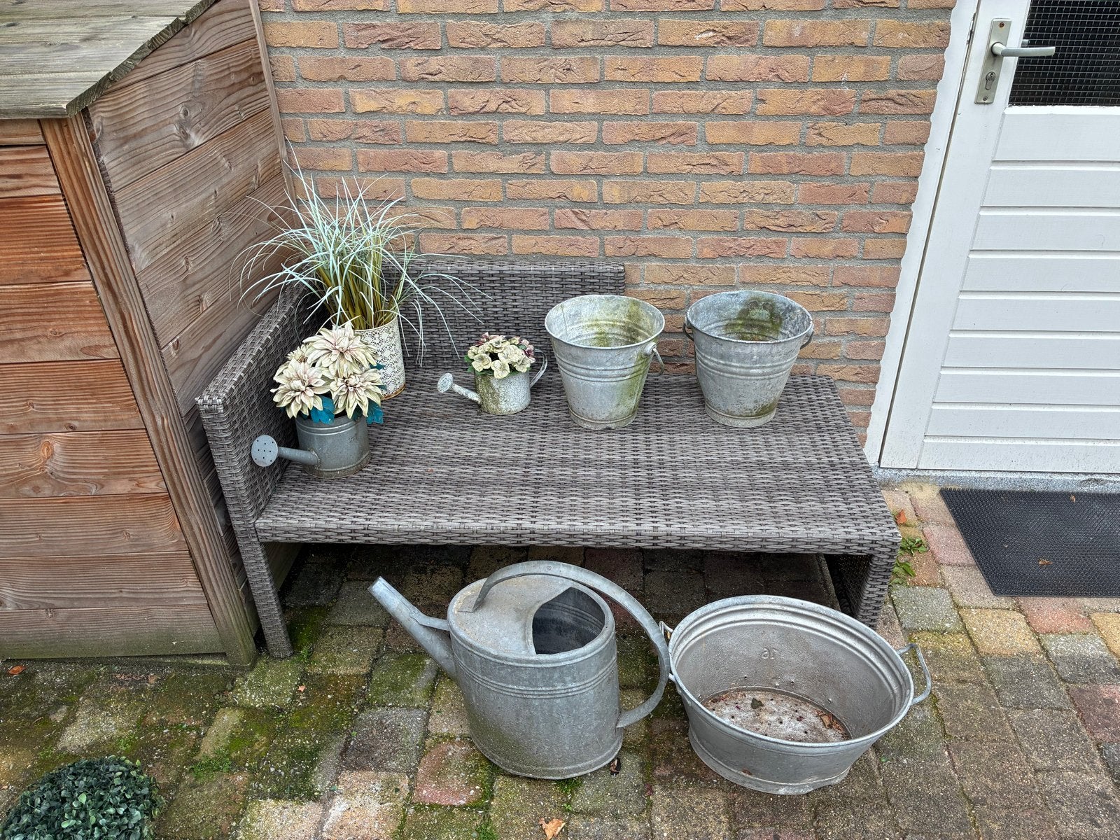 Zinken ijzeren emmers, bakken en gieters - diverse accessoir, Ophalen, Gebruikt, IJzer
