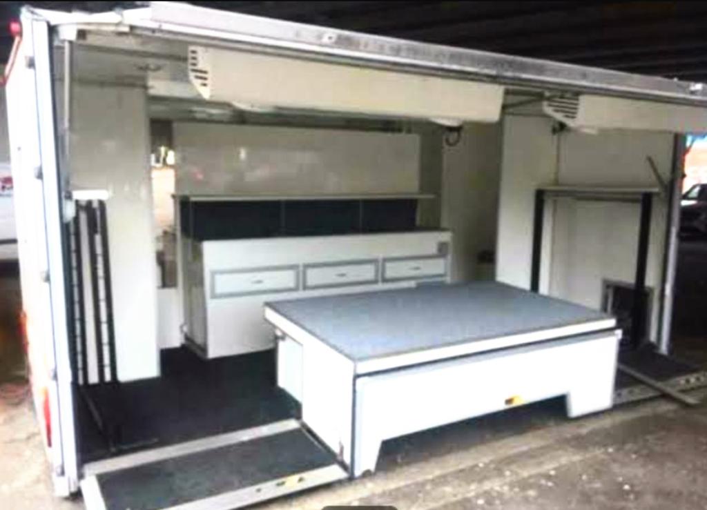 Marktkoopwagen, marktwagen, verkoopwagen, bar, foodtruck, Ophalen