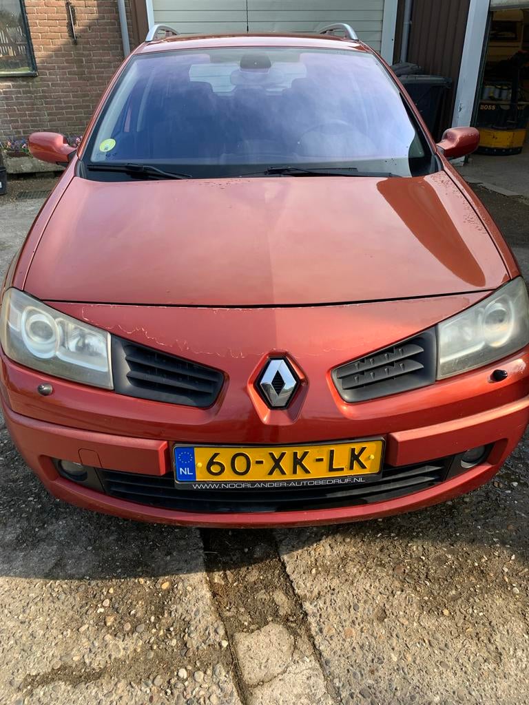 Renault Mégane 1.6 16V 82KW Grand Tour 2007 Rood, Auto's, Renault, 4 cilinders, Handgeschakeld, 1598 cc, 645 kg