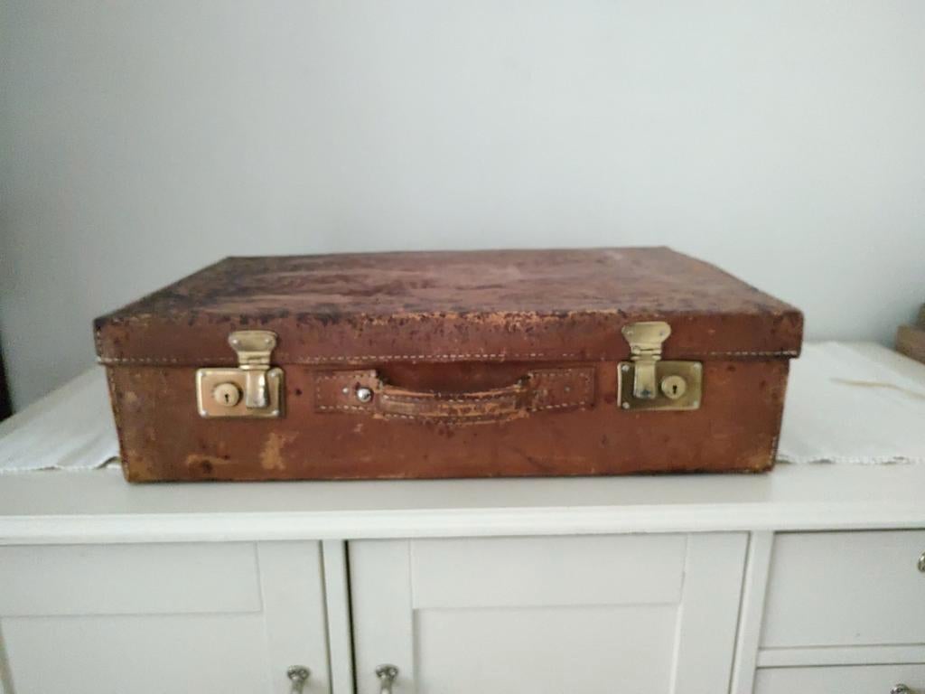 K416 VINTAGE LEDEREN jaren 40 koffer, 60 tot 70 cm, Gebruikt, -, -