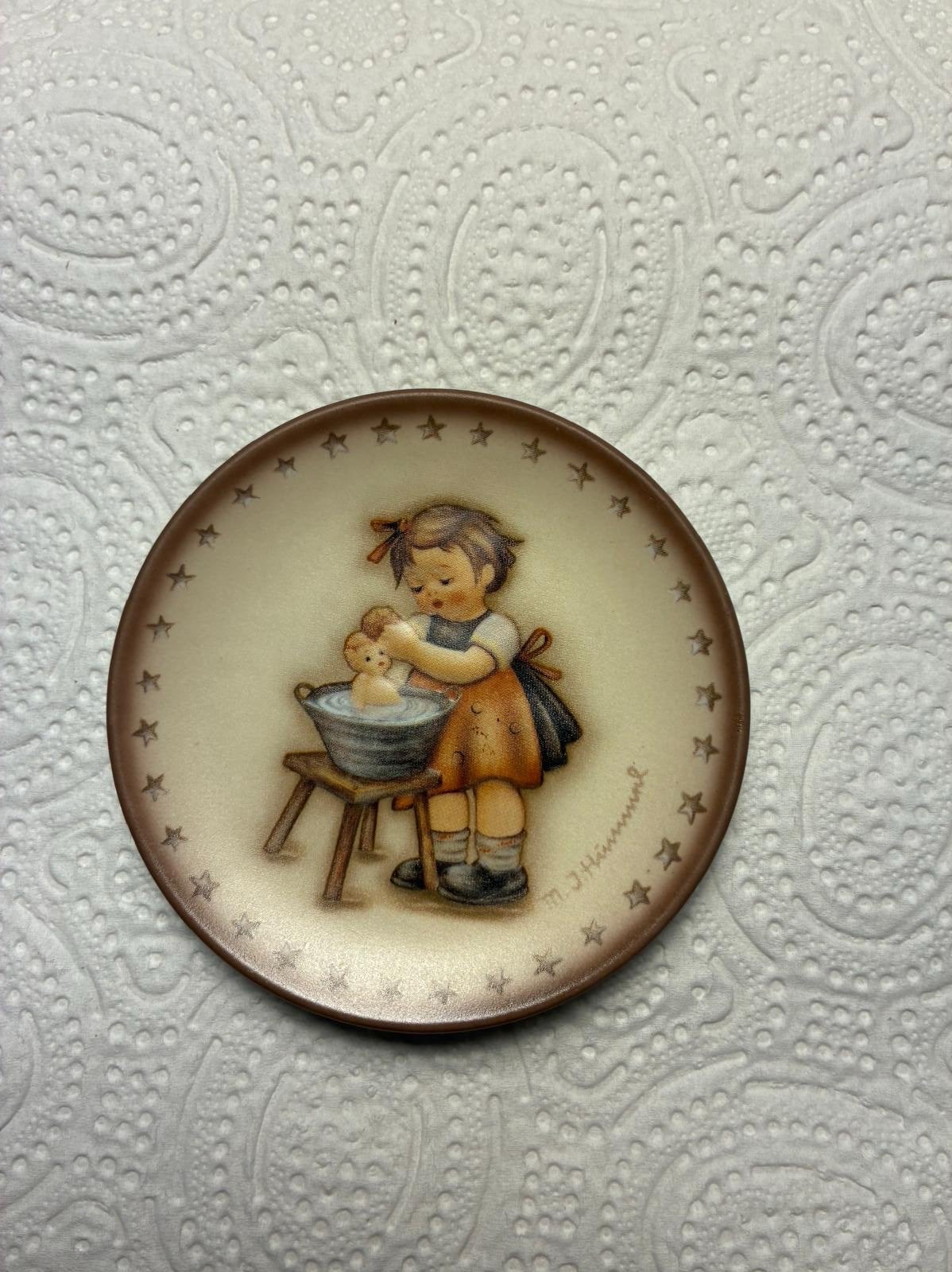 M.J. Hummel Goebel 'Plate Motif 1993' Sierbordje, Antiek en Kunst, Ophalen of Verzenden