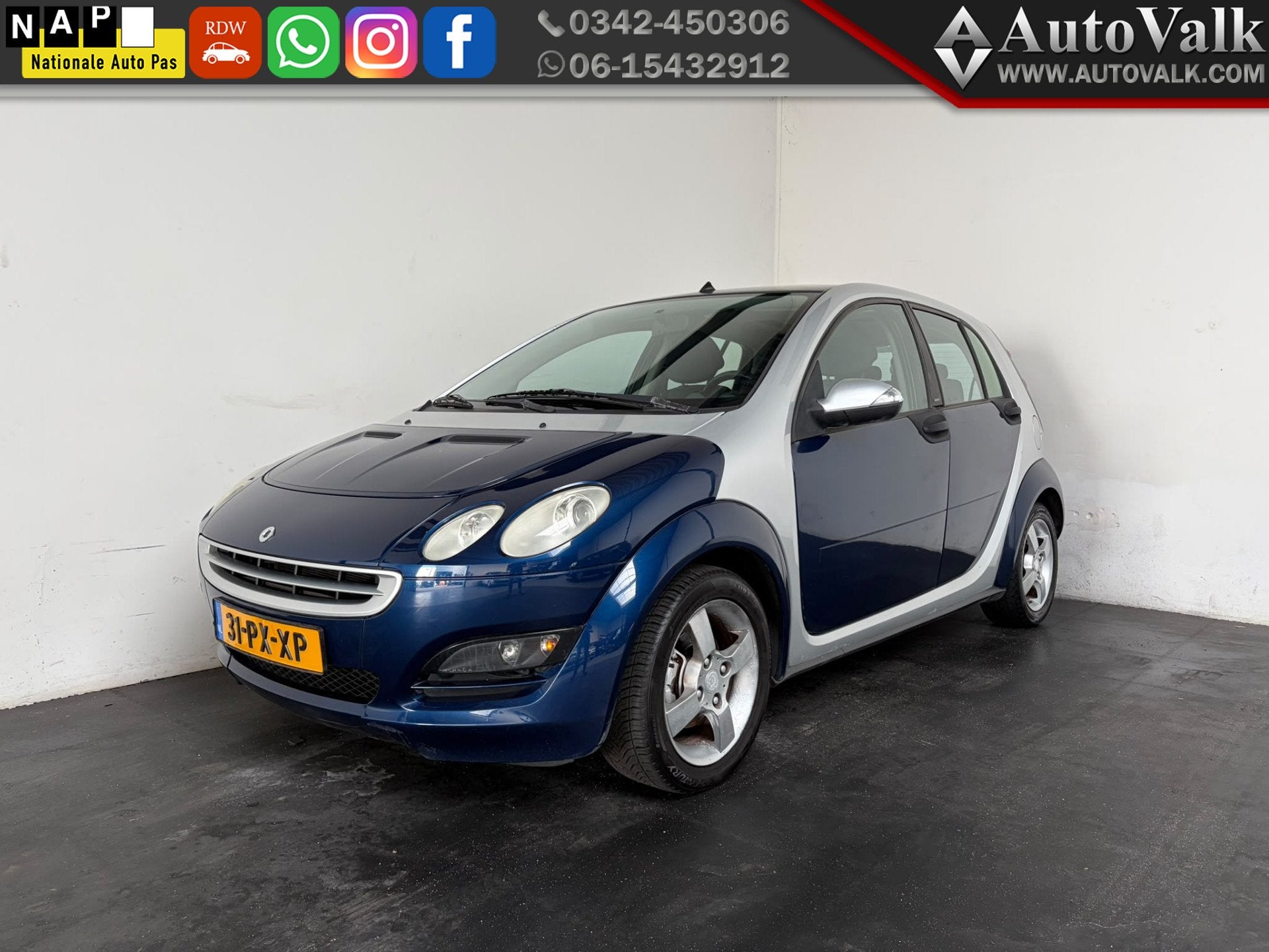 Smart Forfour 1.1 blackbasic. APK 08-2027! (bj 2005), Auto's, Voorwielaandrijving, Electronic Stability Program (ESP), Origineel Nederlands