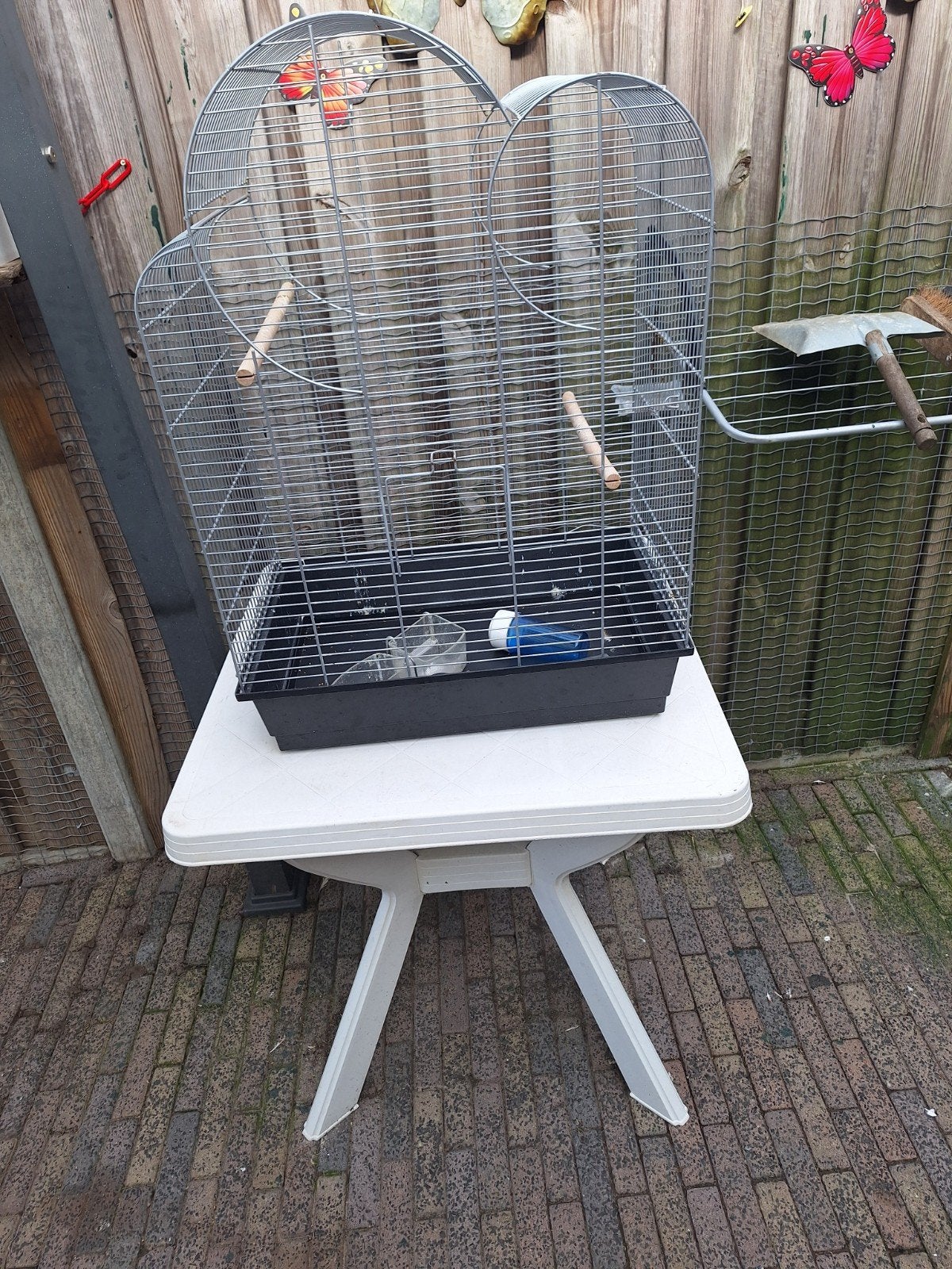 te koop grote vogelkooi, Ophalen of Verzenden, Zo goed als nieuw, Metaal, Vogelkooi