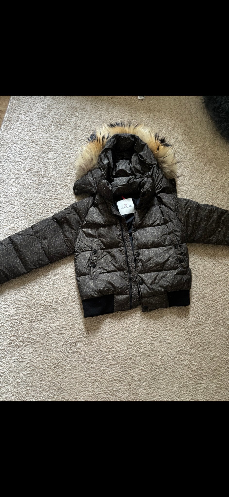 Moncler Kinder Donsjas - Donkerbruin/Brons - Maat 7-10 jaar, Ophalen of Verzenden, Zo goed als nieuw, Jongen of Meisje, Jas