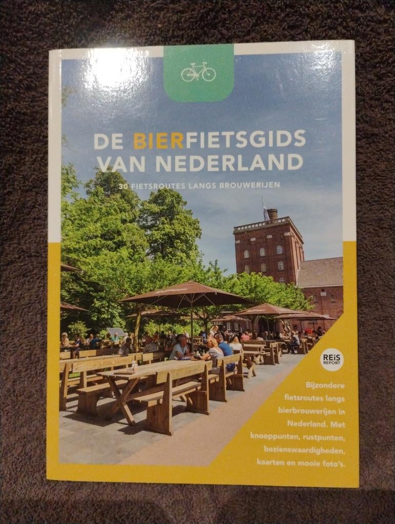 De Bierfietsgids van Nederland - 30 fietsroutes, Overige merken, Fiets- of Wandelgids, Ophalen of Verzenden, Zo goed als nieuw