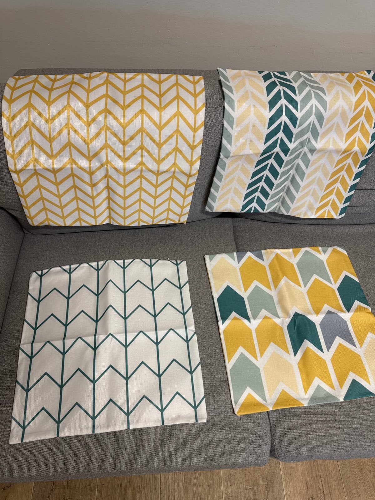 Set van 4 nieuwe kussenslopen 45x45 cm - Geometrisch patroon, Overige merken, Meerkleurig, Met print, Nieuw