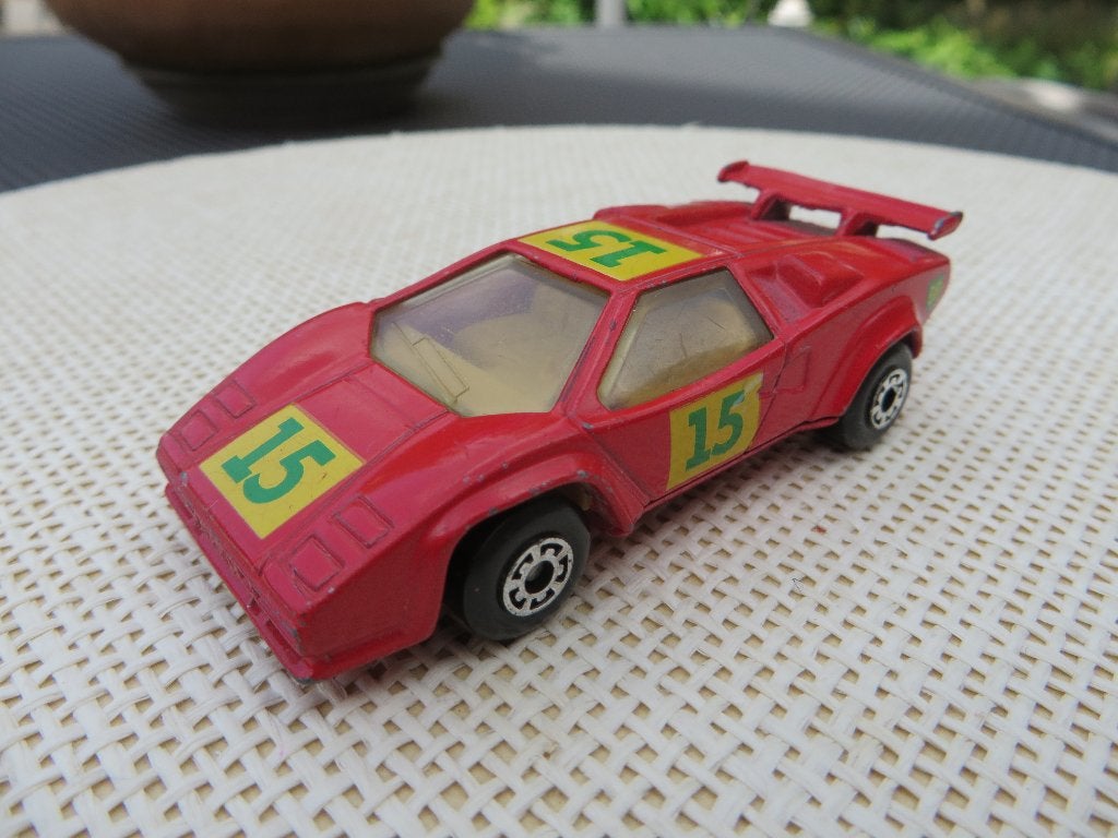 Matchbox Lamborghini Countach LP 500 S ROOD BP, Ophalen of Verzenden, Zo goed als nieuw, Auto