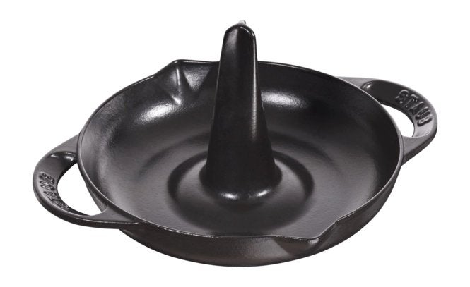 Staub Gietijzeren Kipbraadslede 24 cm, Nieuw, Ophalen of Verzenden, Zwart, Overige materialen