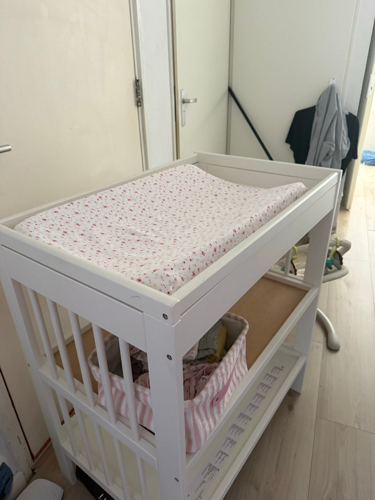 Gratis witte commode, Ophalen, Gebruikt, 50 tot 70 cm, 75 tot 100 cm