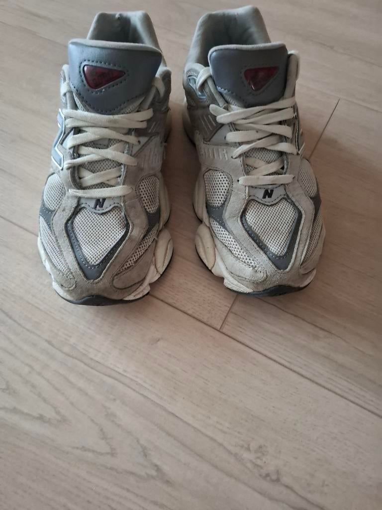 New Balance grijze sneakers - Veel gedragen, Kleding | Heren, Schoenen, Verzenden, Gedragen