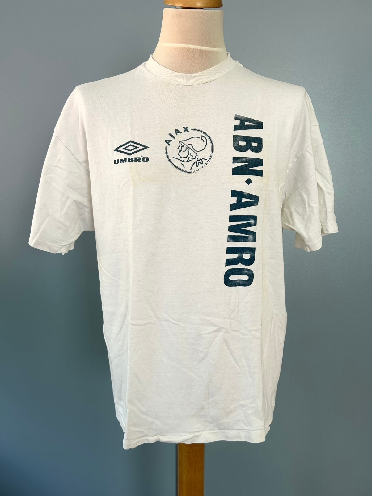 AJAX 1995/96 origineel Player Worn Training Shirt Umbro, Sport en Fitness, Voetbal, Maat XL, Verzenden, Gebruikt, Shirt