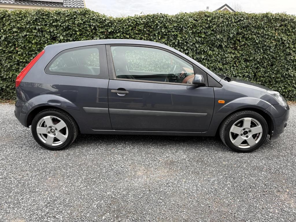 Ford Fiesta 1.3-8V Futura | Airco | Elekt. Ramen | LMV | Stu, Auto's, 1299 cc, Stof, 4 cilinders, Origineel Nederlands