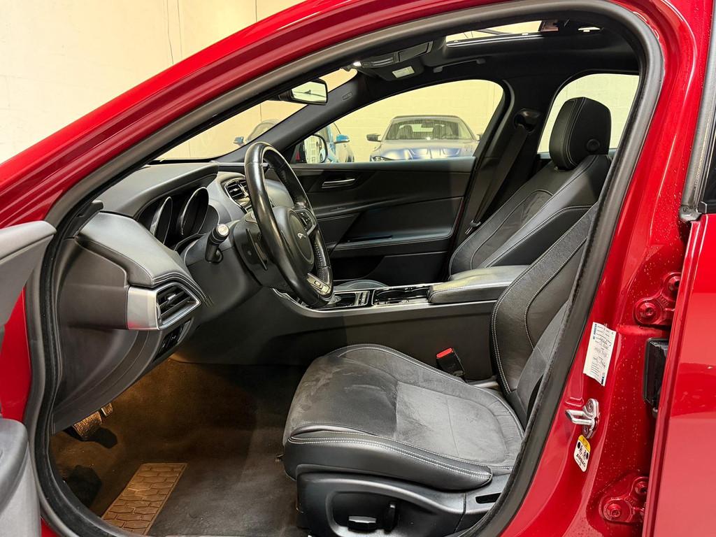 Jaguar XE 3.0 S V6 - SCHUIFDAK - CAMERA - VOORRUIT VERWARMIN, Auto's, Jaguar, Automaat, Achterwielaandrijving, Gebruikt, 2995 cc