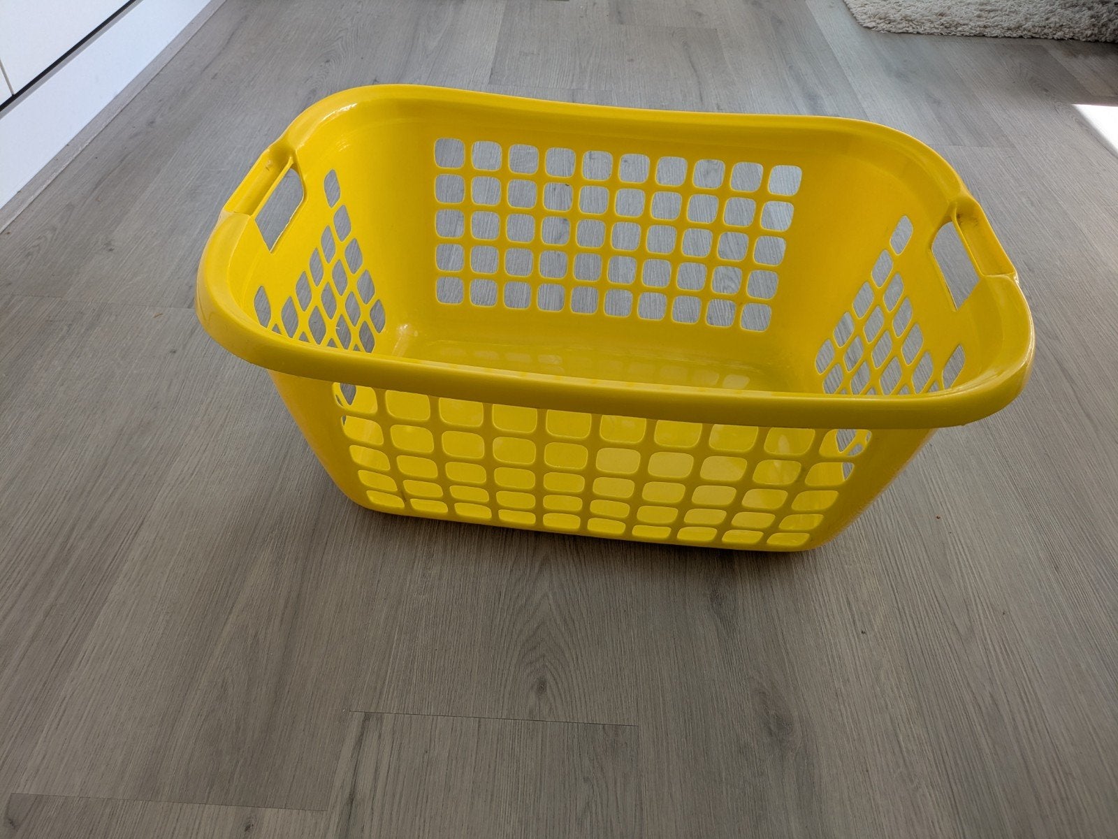 jaren 70 curver gele wasmand, Verzamelen, Retro, Ophalen of Verzenden, Huis en Inrichting