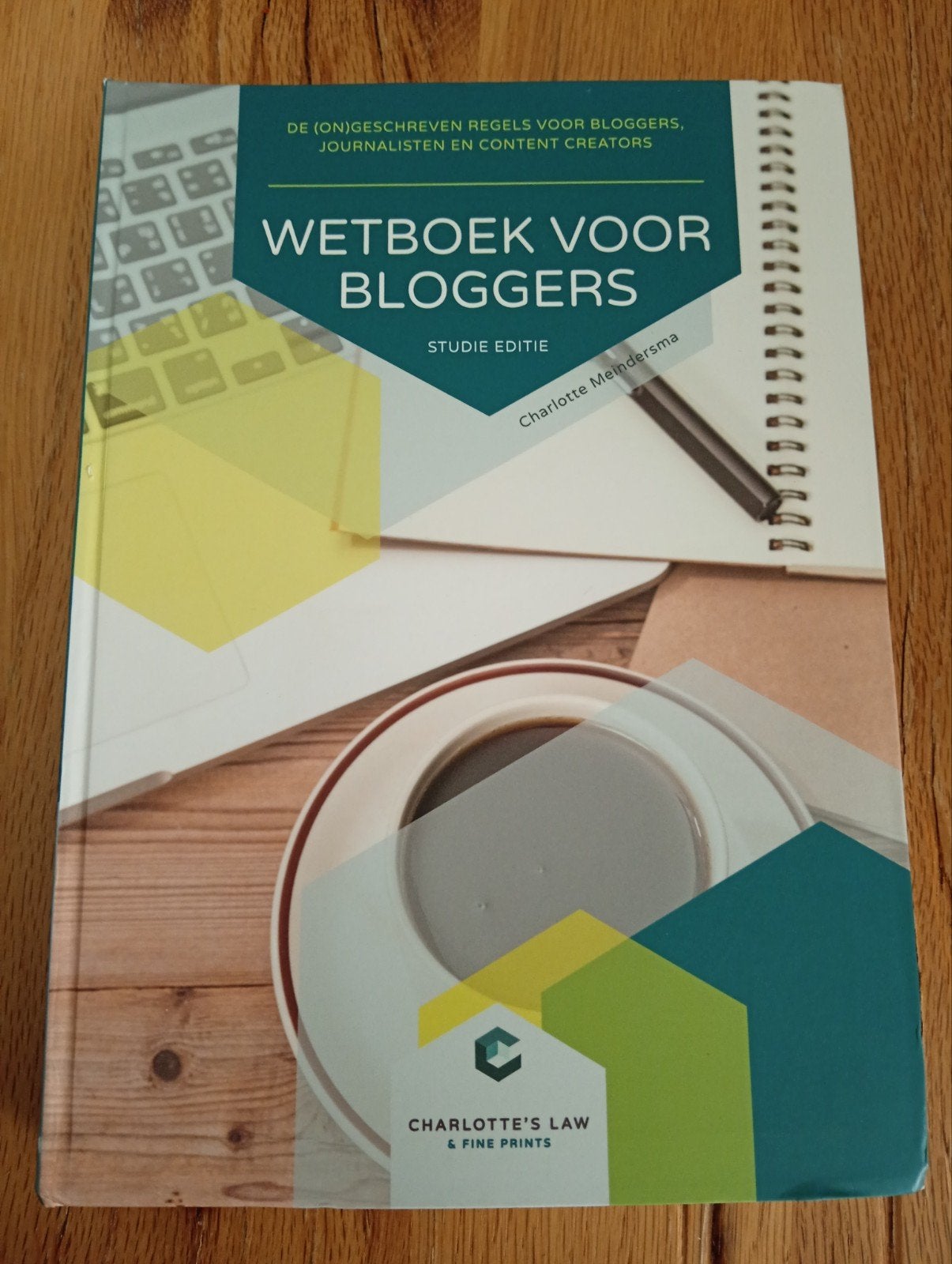 Wetboek voor Bloggers - Studie Editie, Boeken, Gelezen, Charlotte Meindersma, Gamma, HBO