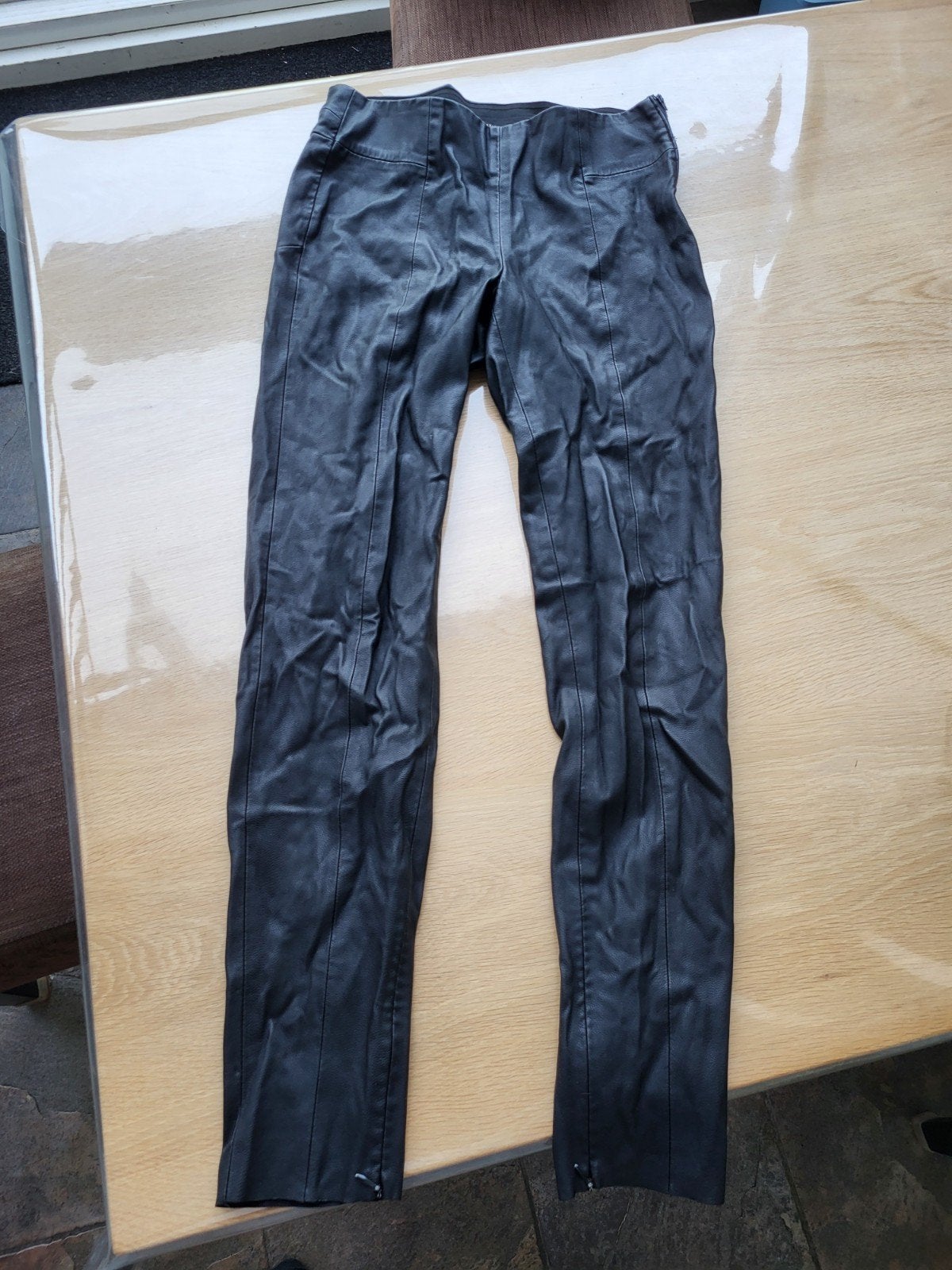 Zara Basic zwarte leren broek - Maat S, Zwart, Ophalen of Verzenden, Maat 36 (S), Gedragen