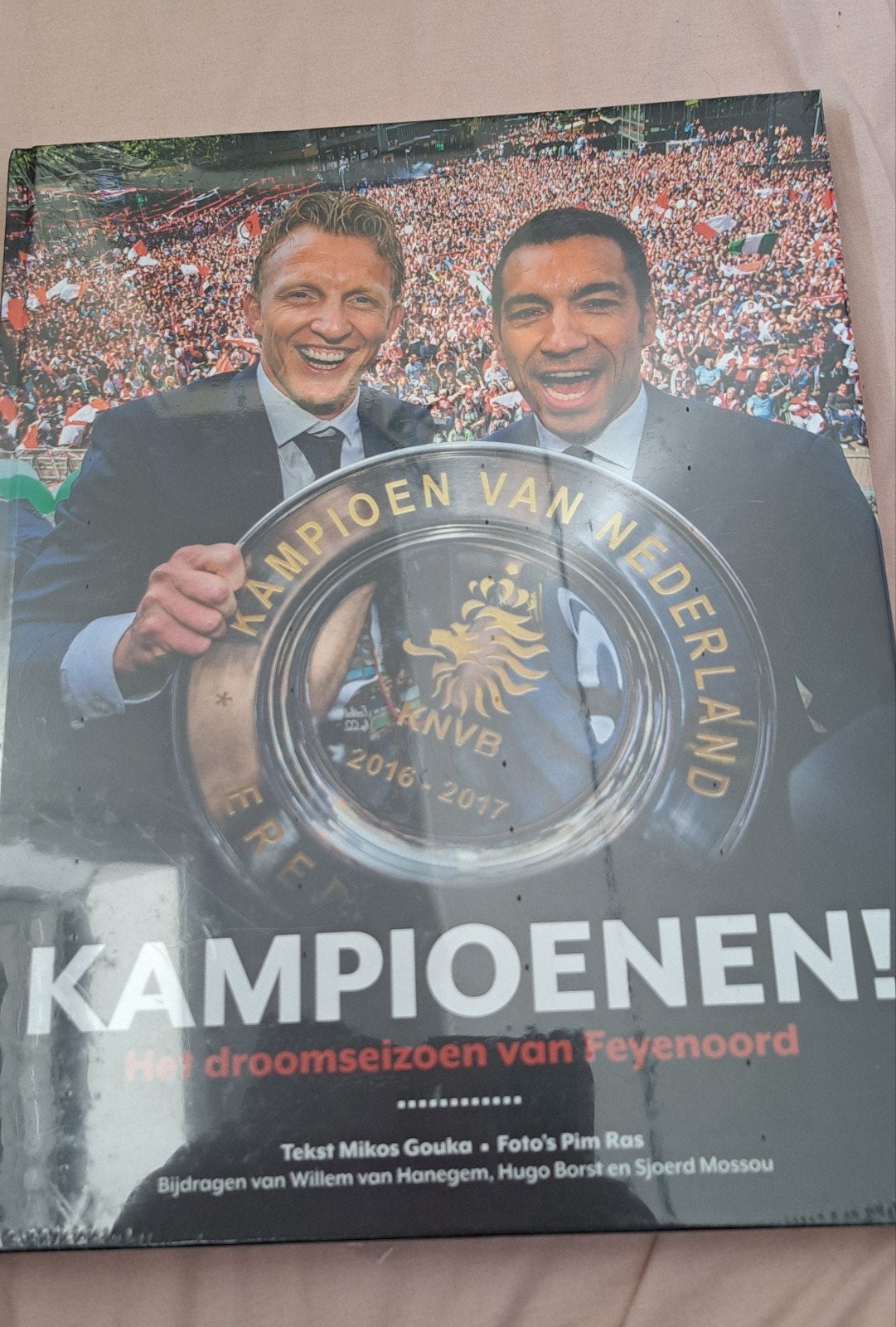 Kampioenen! Het droomseizoen van Feyenoord 2016-2017, Boeken, Ophalen of Verzenden, Nieuw, Mikos Gouka, Pim Ras, Willem van Hanegem, Hugo Borst