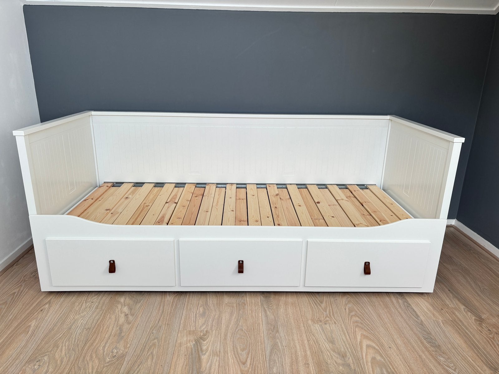 Ikea Hemnes bedbank + matras - 80x200, Ophalen, Wit, Tweepersoons, Zo goed als nieuw