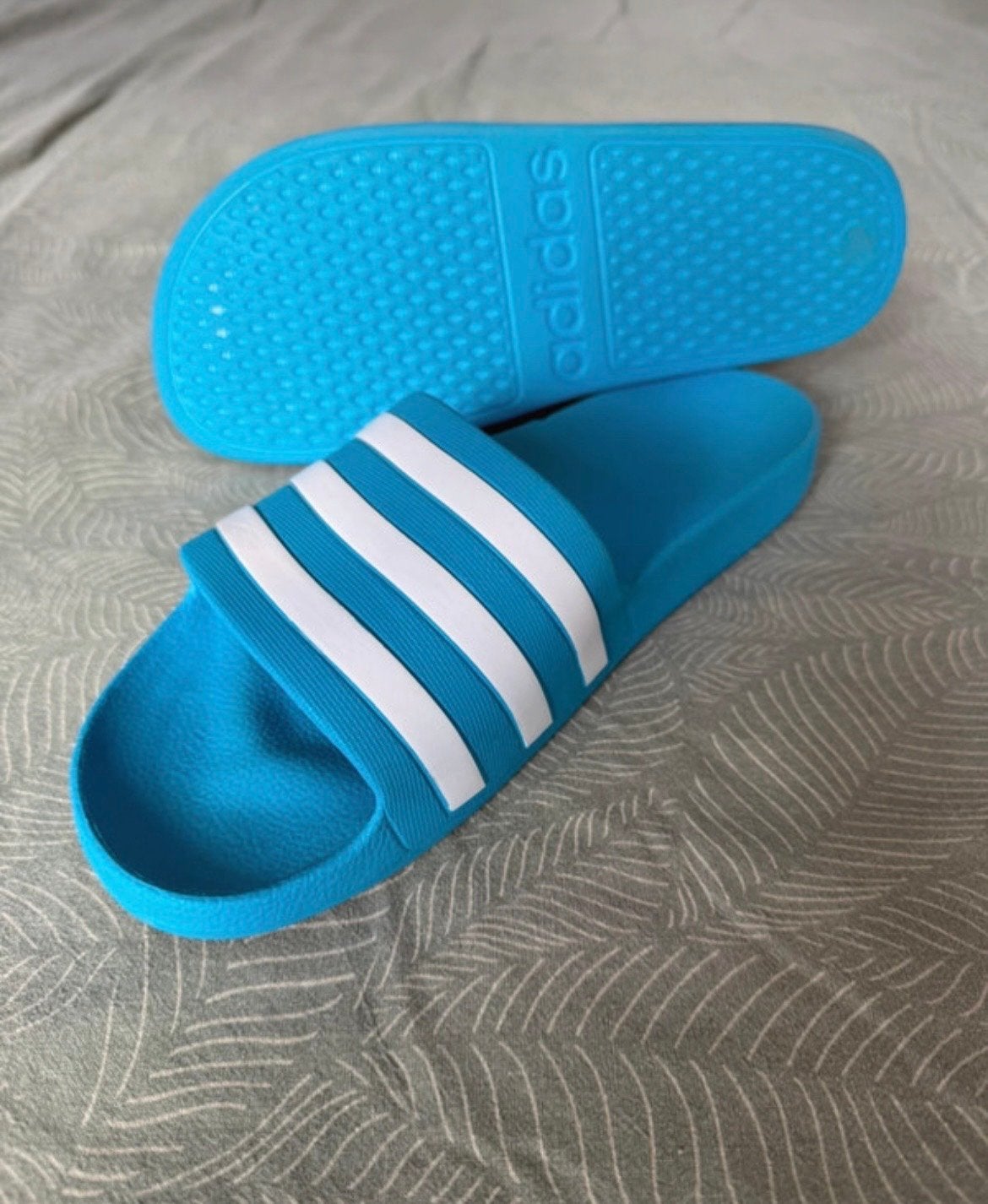 Blauwe Adidas Slippers Maat 38, Ophalen of Verzenden, Gedragen, Blauw, Slippers