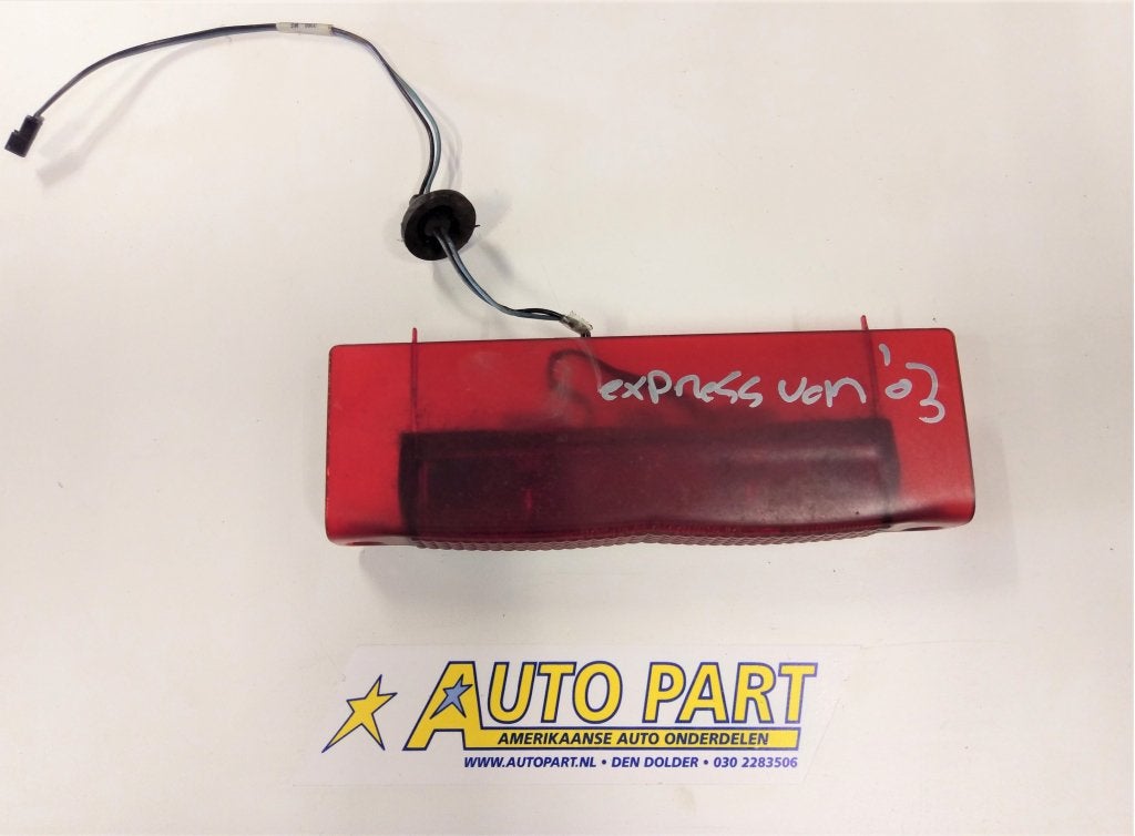 Chevrolet Express 3e remlicht 2003-2020, Auto-onderdelen, Gebruikt, Info@gm.com, Ophalen of Verzenden, P.O. BOX 33170 Detroit, MI 48232-5170