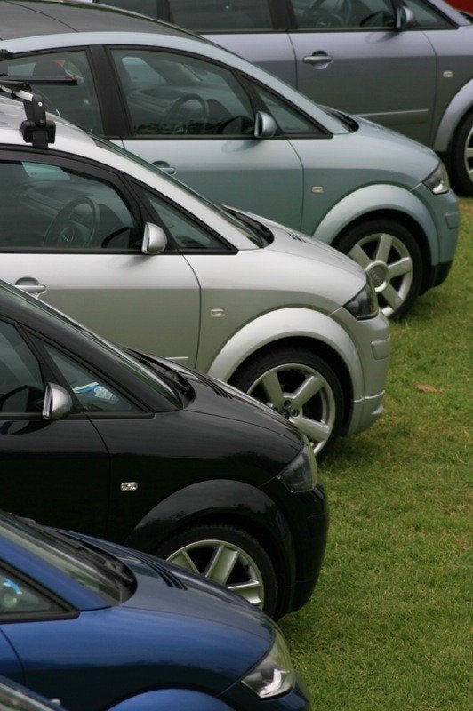 Gezocht: Rode pookknop Audi A2, Auto-onderdelen, Ophalen of Verzenden, Audi
