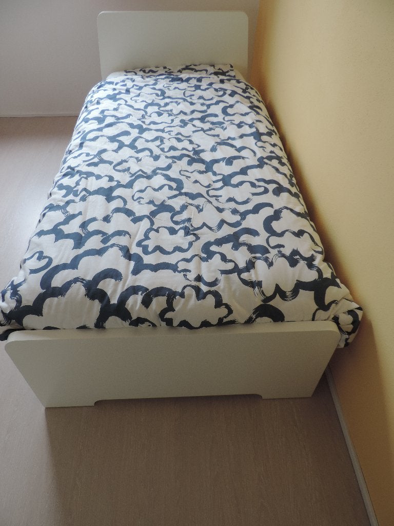 1-persoons bed Ikea Askvoll, Ophalen, Strak, Gebruikt, 90 cm