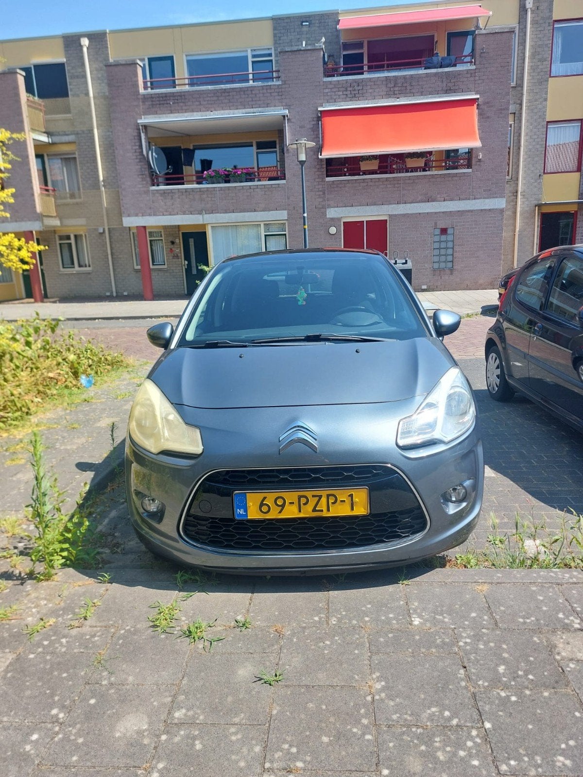 Citroën C3 1.4 VTI 2011 Grijs, Auto's, Citroën, Particulier, C3, Benzine, B, Hatchback, Handgeschakeld, Origineel Nederlands, Zilver of Grijs