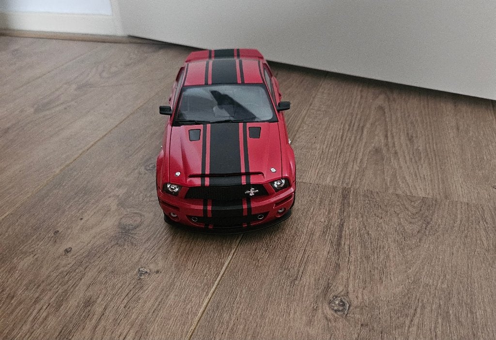 1:18 Shelby Collectibles Ford Mustang 2008 Super Snake, Ophalen of Verzenden, Zo goed als nieuw, Auto, Overige merken