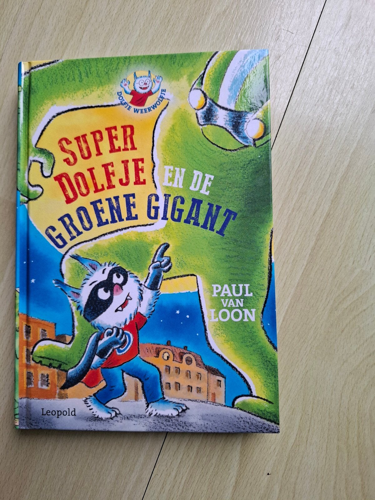Paul van loon superdolfje en de groene gigant, Ophalen of Verzenden, Zo goed als nieuw, Fictie algemeen