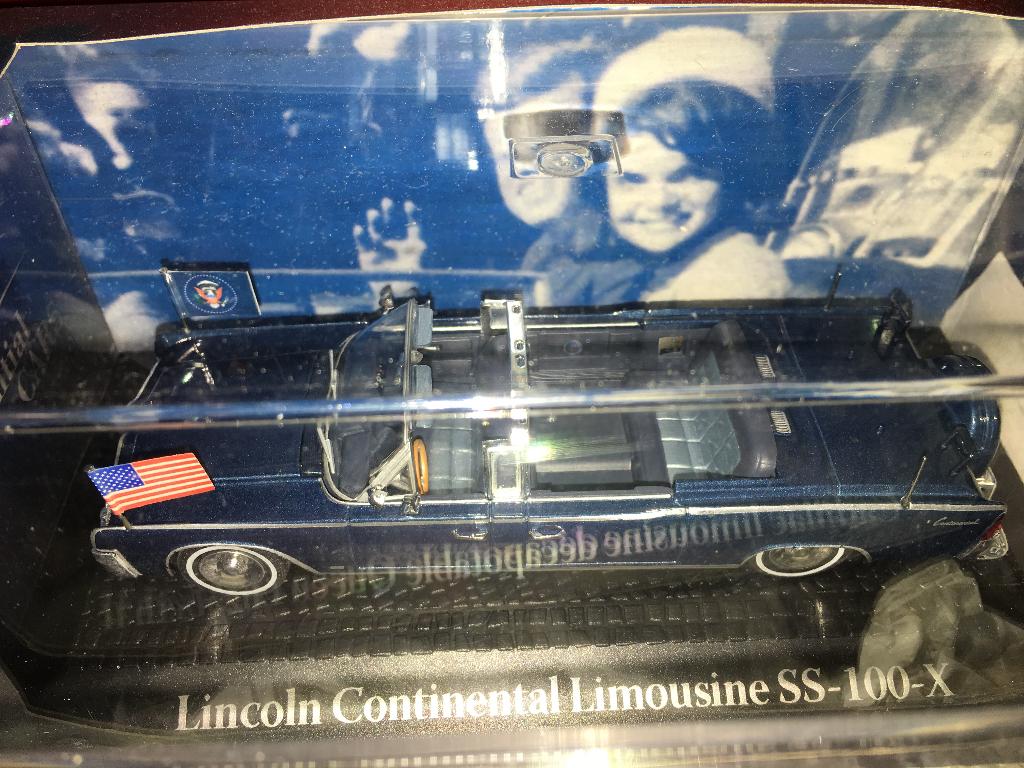 Lincoln Continental Limousine SS-100-X JFK Kennedy Atlas, Ophalen of Verzenden, Nieuw, Auto, Overige merken