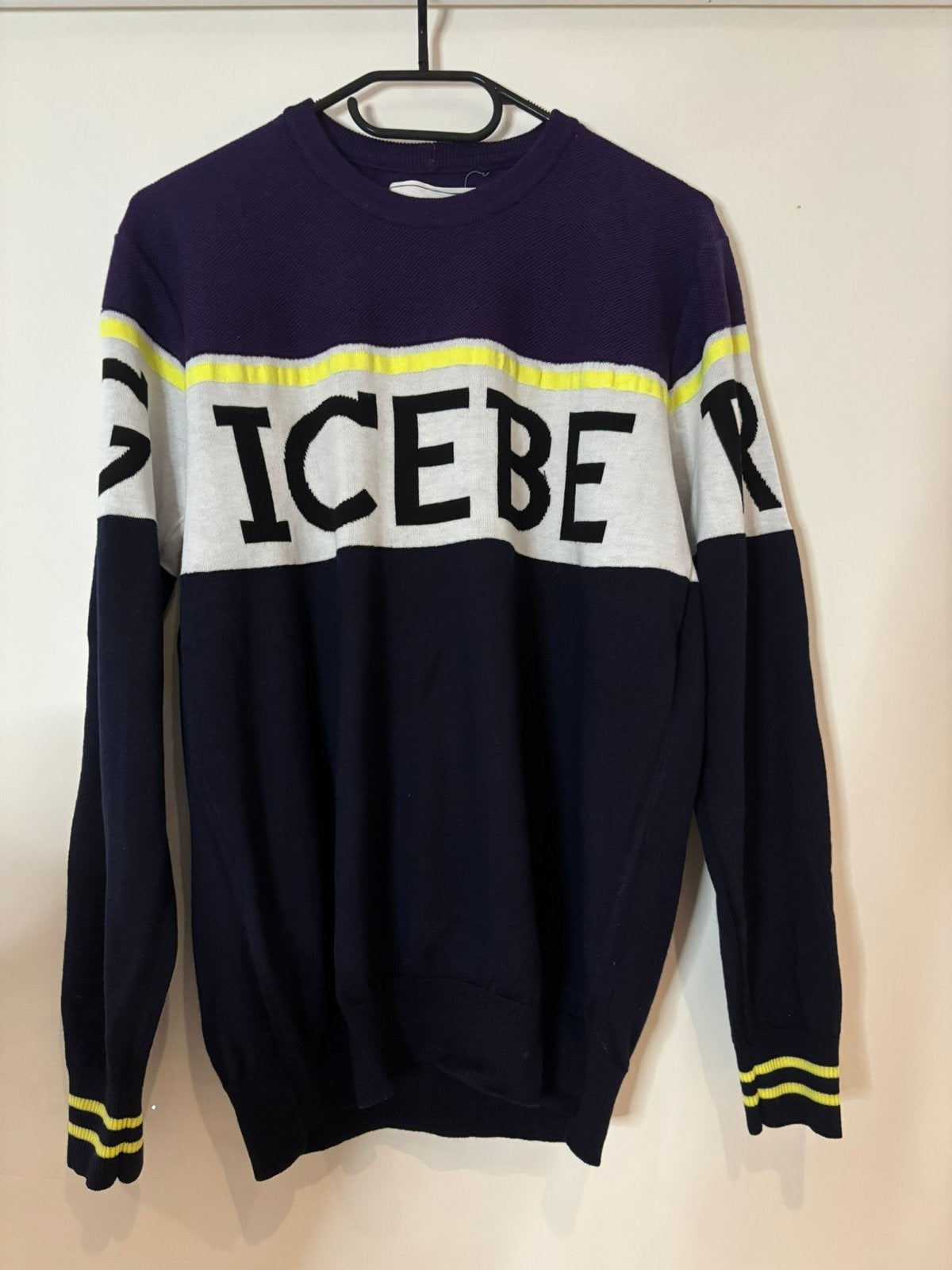 Iceberg trui met leuke voor en achterkant maat s, Kleding | Heren, Ophalen of Verzenden, Zo goed als nieuw, Maat 46 (S) of kleiner