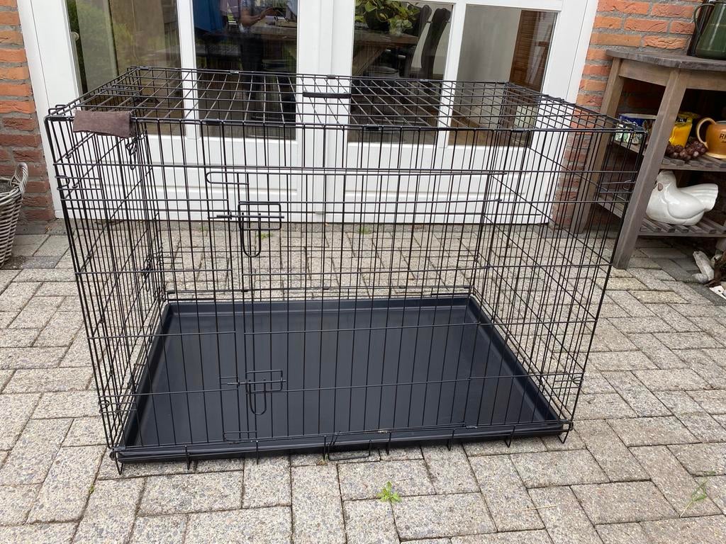 Hondenbench, hoogte 75, diepte 70, breedte 107 cm., Ophalen of Verzenden, Gebruikt